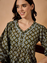 V neck Regular Peplum Top