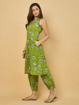 Azira Women’s Floral Printed Sleeveless Co-ords Set