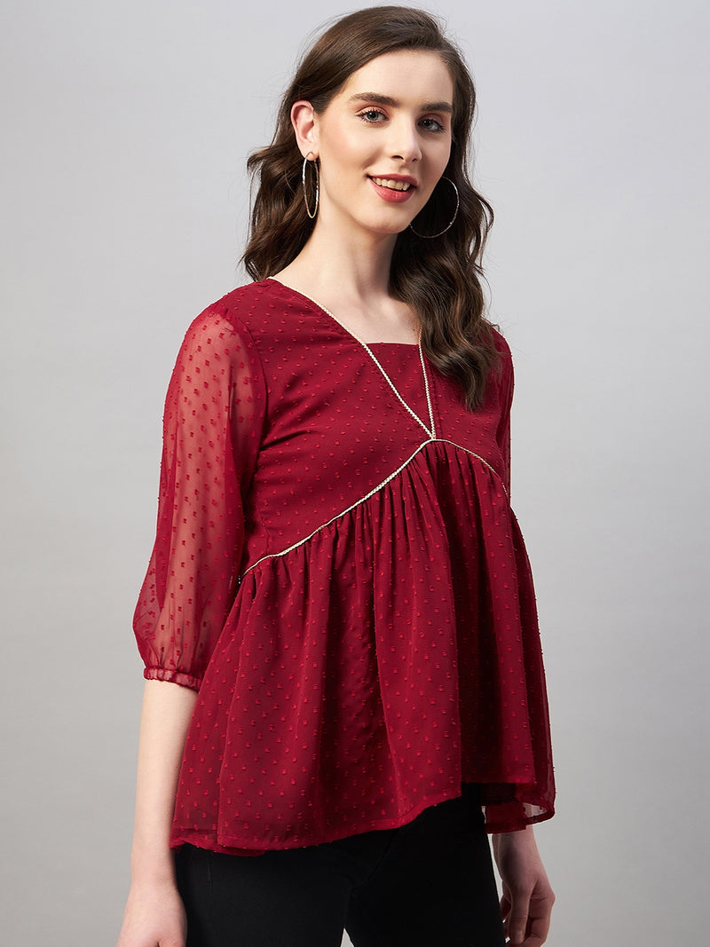 Dobby Fitted High-Low Hem V-Neck Top