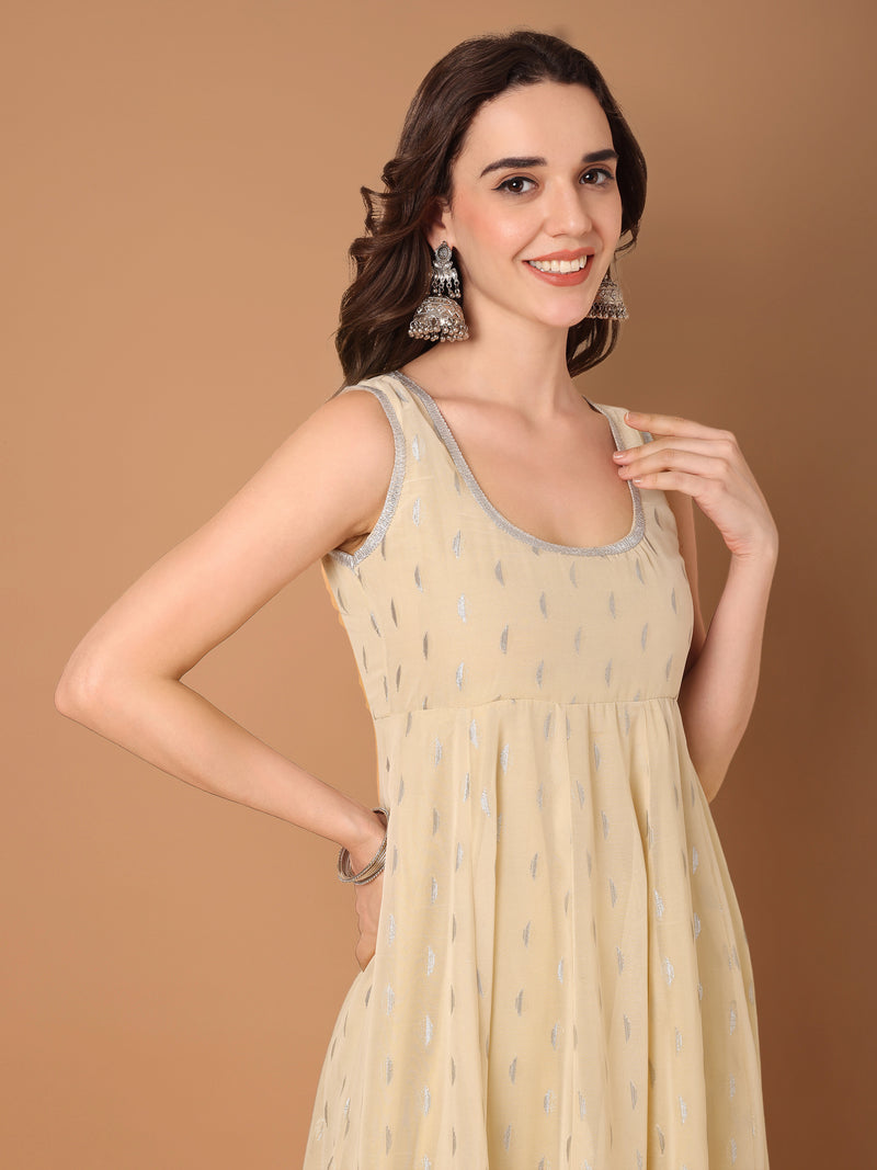 Enthic Cream & Gold Embellished Anarkali Kurta