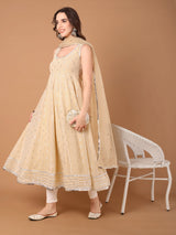 Enthic Cream & Gold Embellished Anarkali Kurta