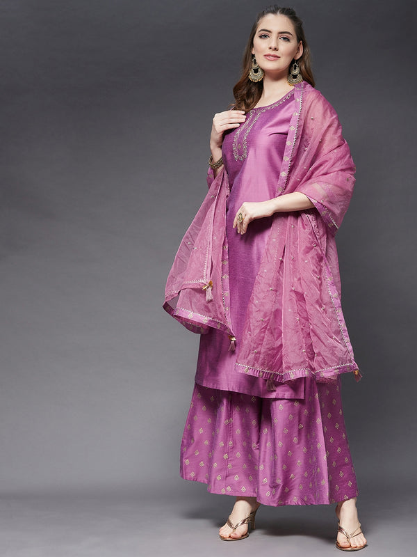 Embroidered Kurta With Pant And Dupatta