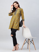 Olive Ethnic Printed Side Slit Straight Kurti